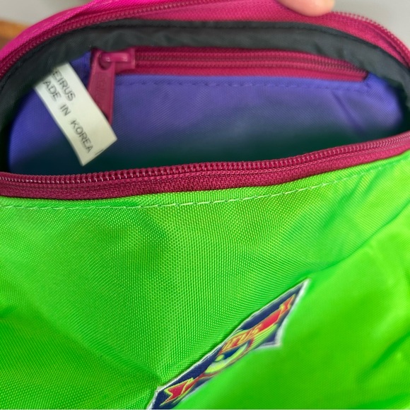 Seirus Vintage 1980s Vibrant Green Purple Fanny Pack Travel Bag Activewear Sport - Picture 7 of 12